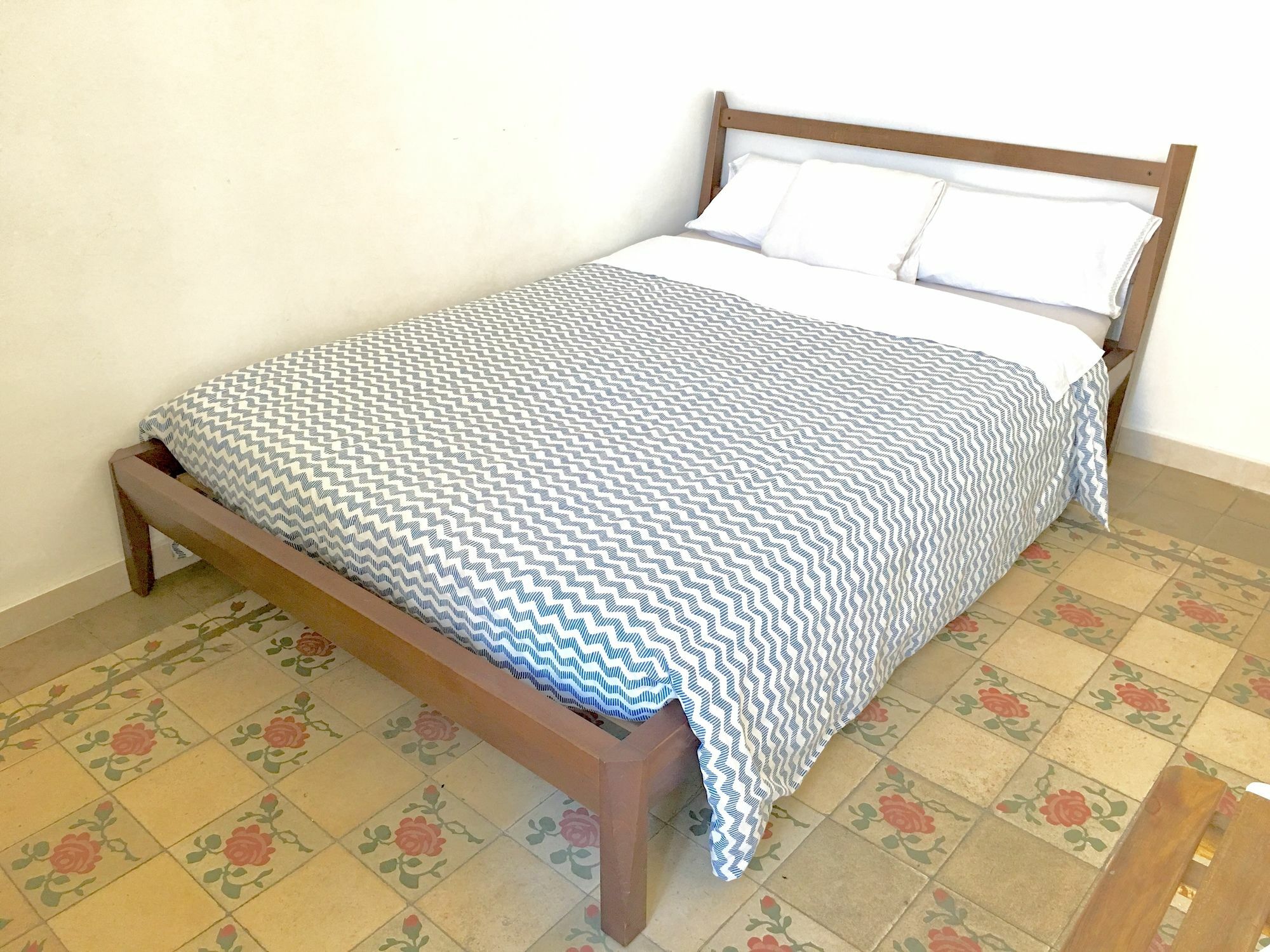 Oyo Guest House Ruzafa 발렌시아 외부 사진